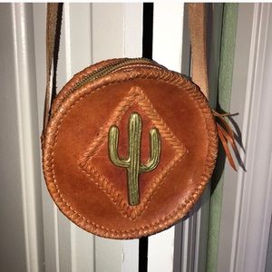 Stela 9 cactus canteen circle crossbody